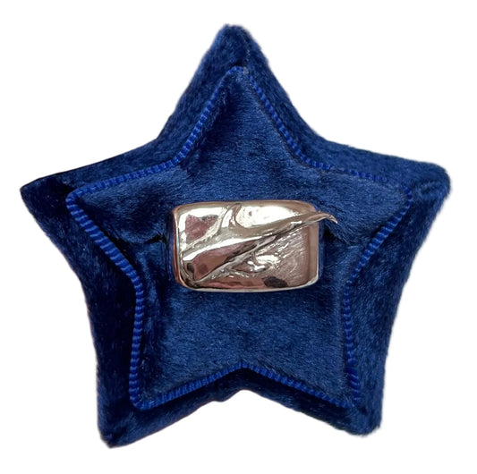 The Whale Shark - size N-O